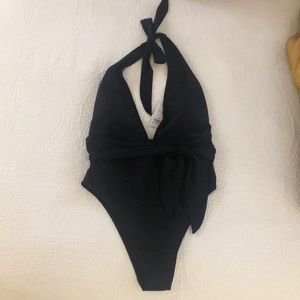 Abercrombie & Fitch High Leg Cheeky One-Piece Swimsuit in Black